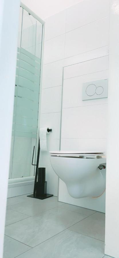 וינה Comfort Apartment 5P Mz מראה חיצוני תמונה